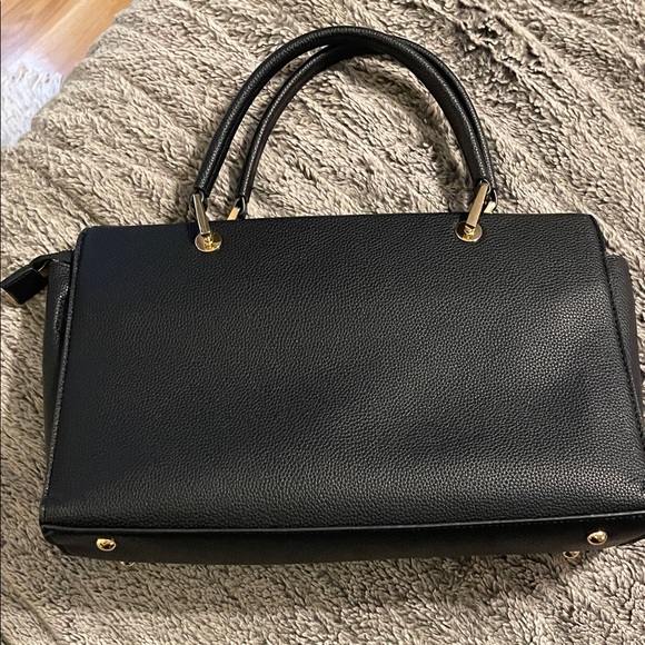 Seven Days lifestyle and dreams Handbags - Structured Black  Top-Handle Satchel with Gold Hardware like new
